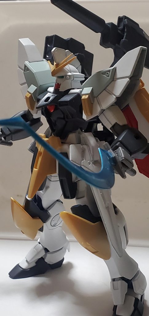 こちらは「サンドレオン」へのリスペクト?で「コールドショーテル」後から知りましたが実際の刀身は白だそうで、只の「氷の刃」になってしまった