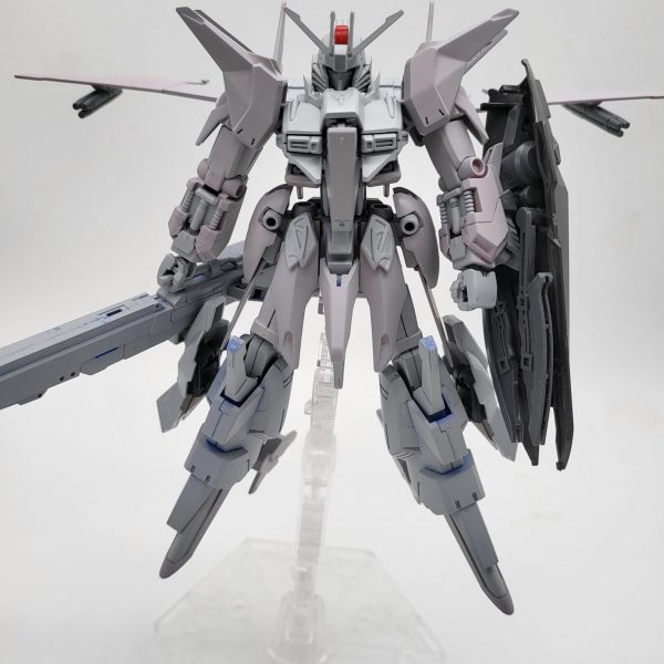 ガンダム　アンフィスバエナ