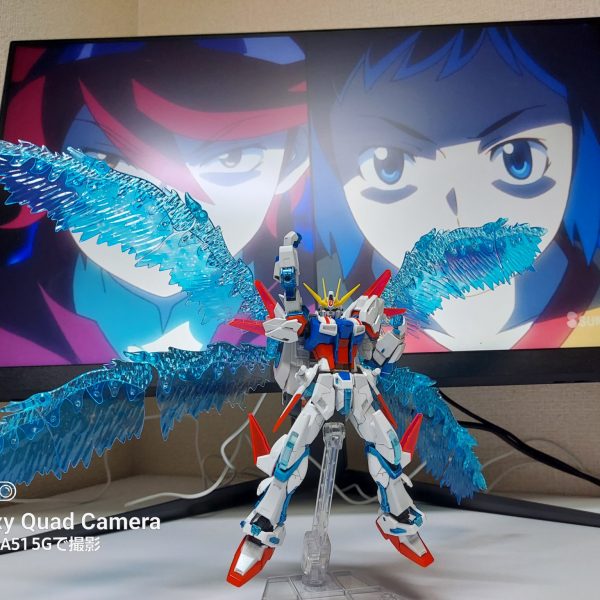 ビルドストライクガンダム