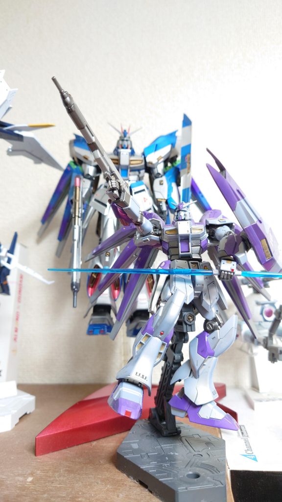 前作ＨＧHi−νとの共演 