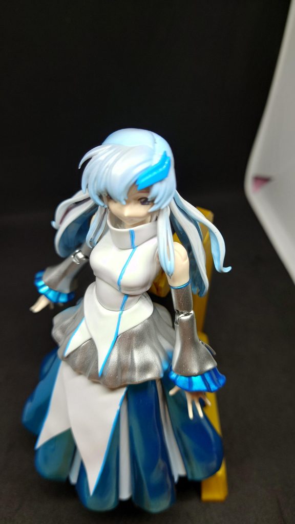 髪はパールシルバー服はプリズムパープルグリーンで塗装したけど写真だと分からないですね(*﹏*;)