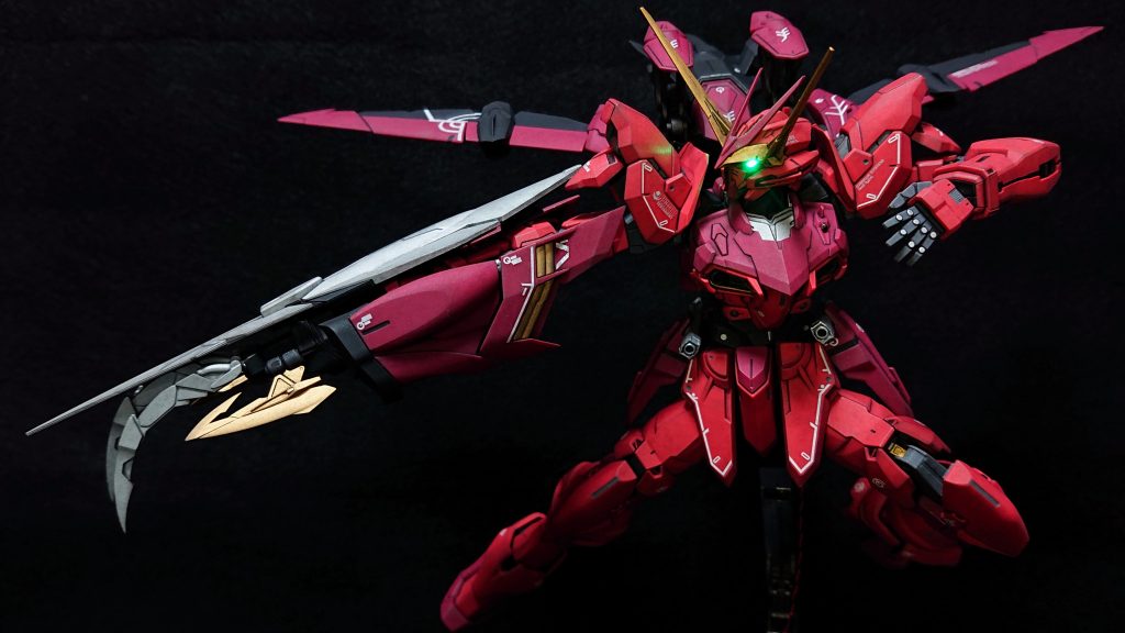 トリケロス改の爪は5本とも削り込んで鋭くしています。