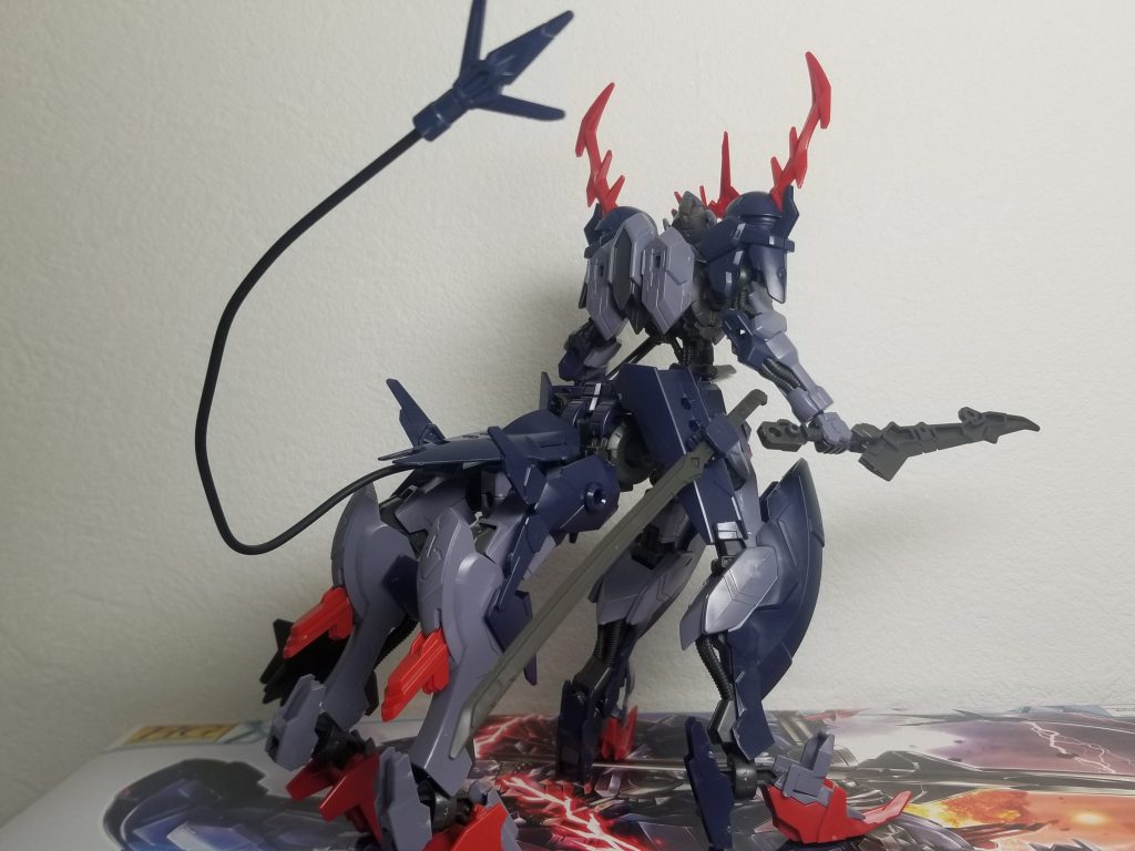 バルバトス2機分でボリュームたっぷりですね・・・ 君も新しいガンダム・フレームの素材になるんや・・・室内で使えるコンプレッサーも買ったのでアイデアを形にするぞーﾊﾞﾘﾊﾞﾘ