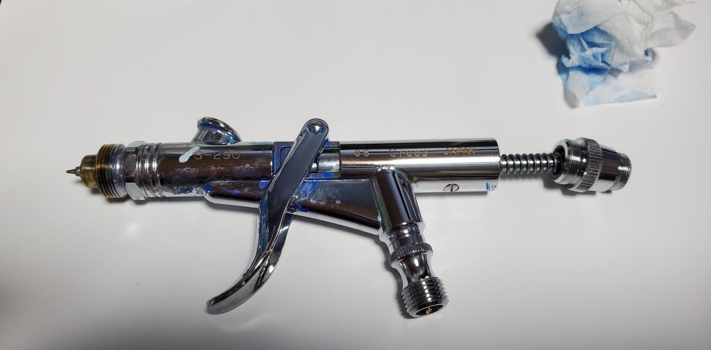 今回の思い出はこれ。モーメントでも載せた、エアブラシ ニードル抜いたままアクリジョン入れた事件。いや、ホントに焦りました。久しぶりに夜中に独り言連発してしまいました。ご覧いただきありがとうございました❗遅くなりましたが、今年もよろしくお願いします❗