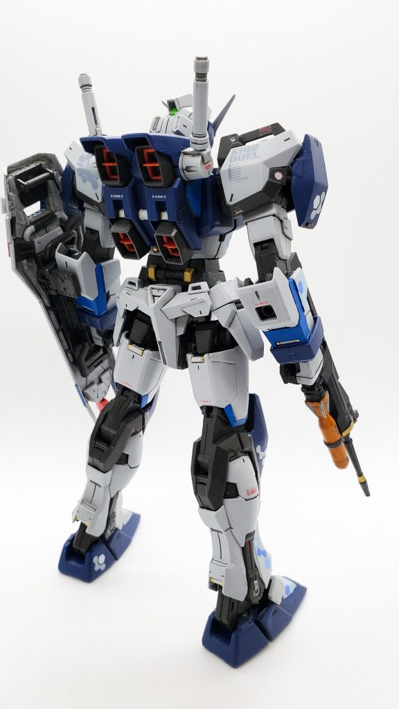 デュエルガンダム背面