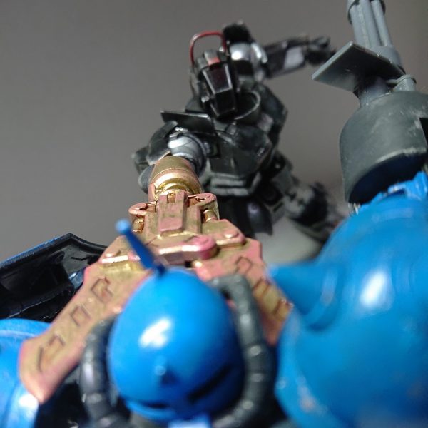 太陽の牙 ダグラム    油圧式カッター装備