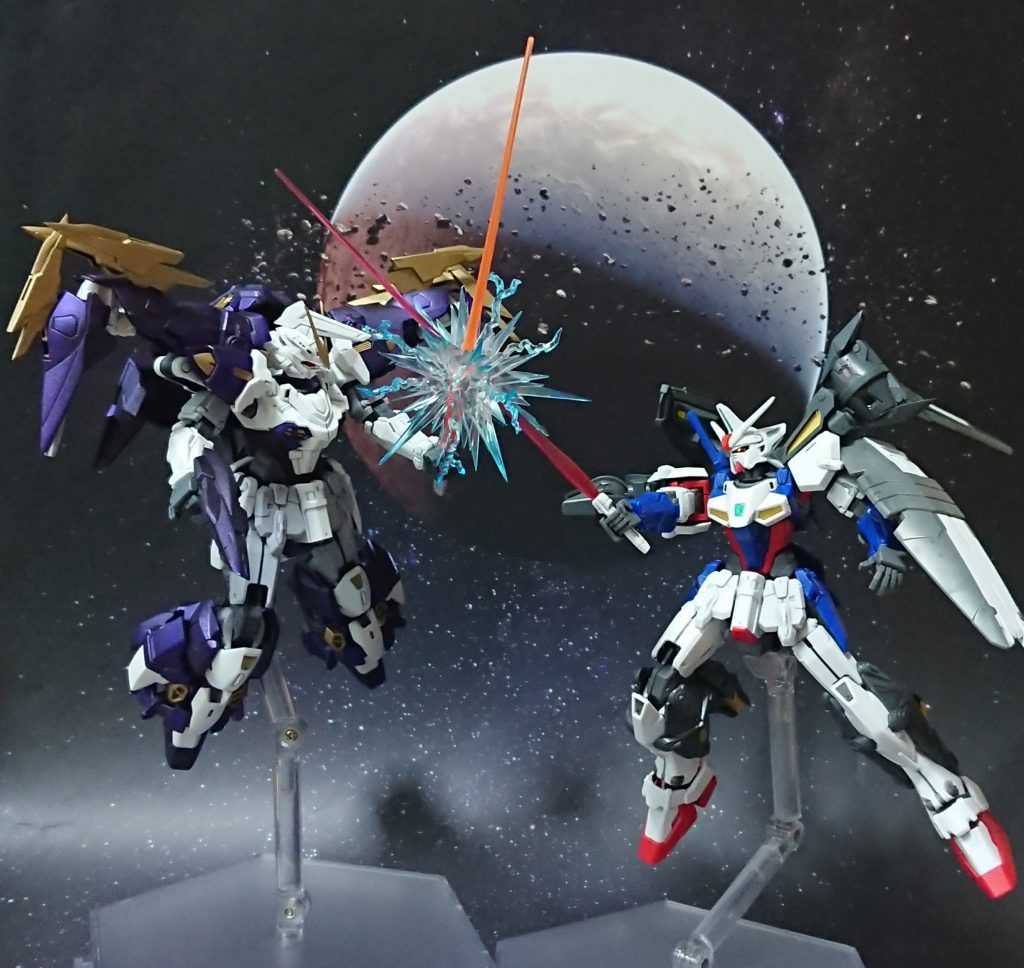 ガンダムジェミナス01との兄弟対決。