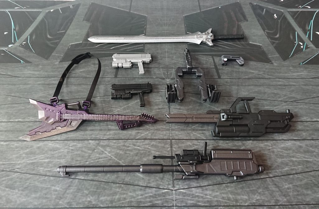 装備一式。″魔剣スパーダ″を用意するかは検討中。