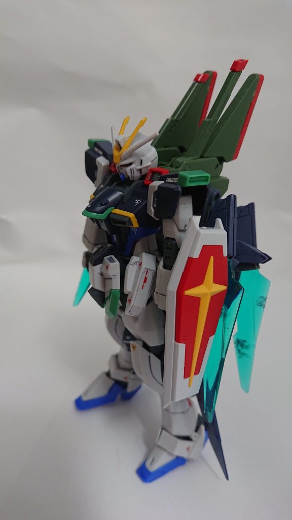 インパルスの魔法使いとドラグーン使いのイメージ加えてプチ改造墨入れ・ツヤ消し・デカール・一部ガンマカ塗装