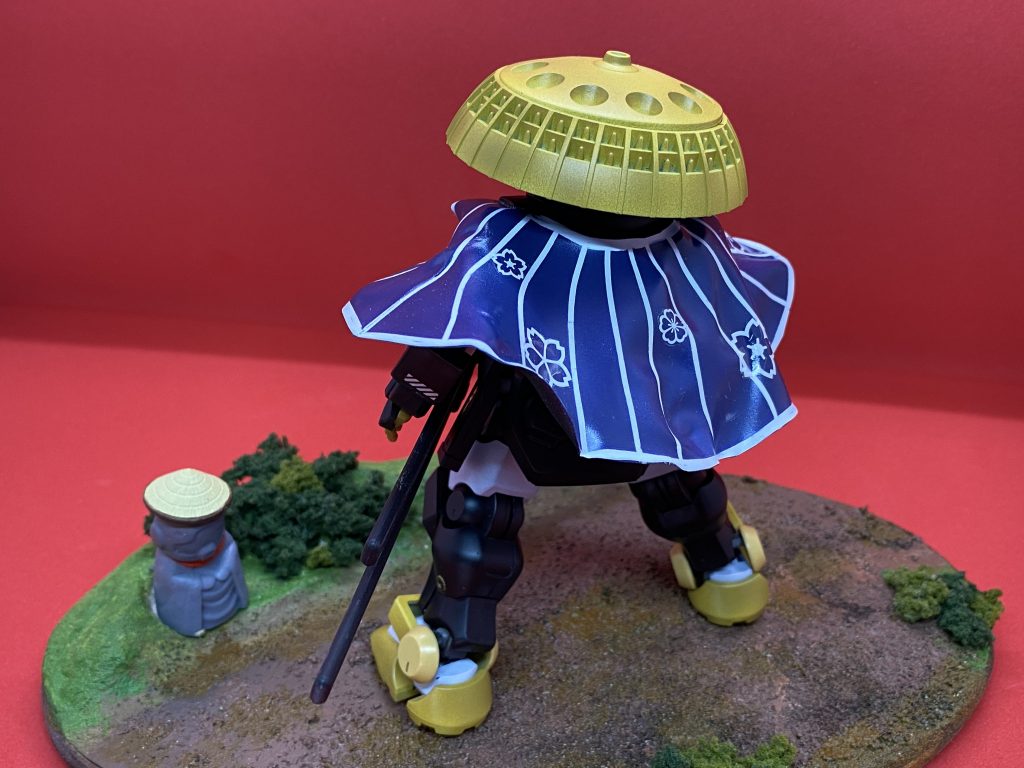 マントは、プラシートをテキトーに熱したらこうなりました。