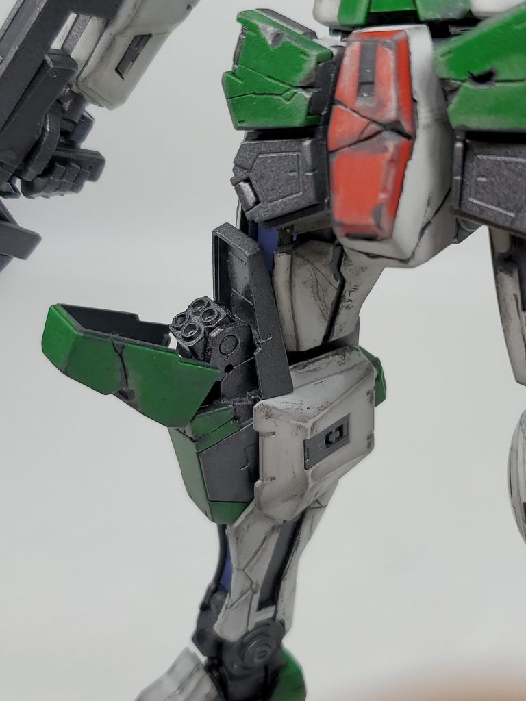 撃ちきったミサイル基部とかも作りましたが、二度と見ることはないでしよう( *´艸`)