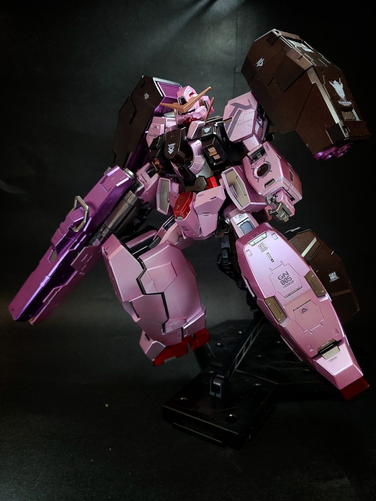 MG ガンダムヴァーチェ/ナドレ(トランザム)–9枚目/制作者：鈴木　克海