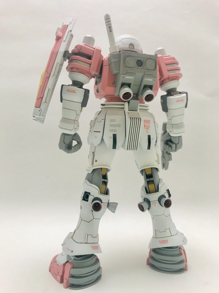 そんな決意はまったく関係なく、思いつきで作り始めたヅダです笑 徹底改造という訳ではないですが、色やちょっとしたパーツ付け替えでオリジナリティを出したつもりです。