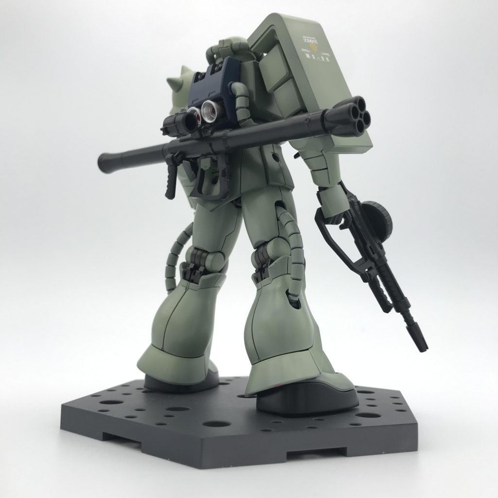 量産型はシルバーで