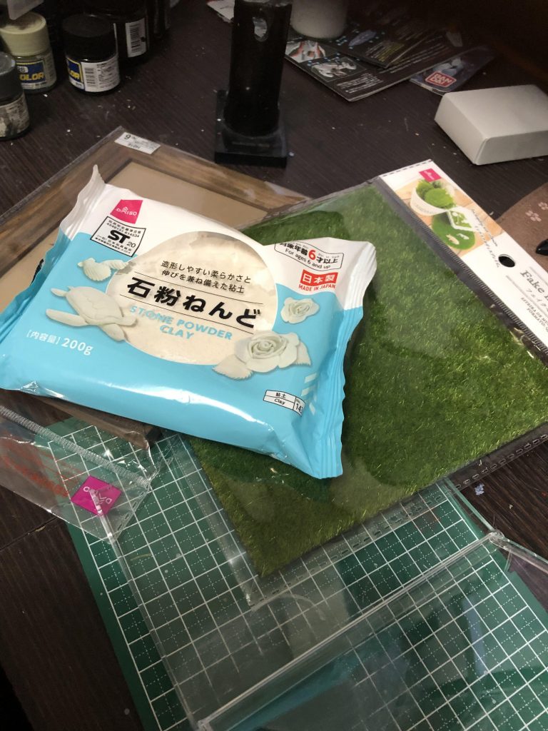 土台はダイソーです(笑)