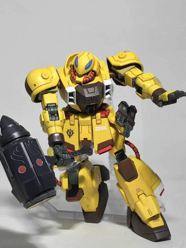 この武器に直撃した相手は光になる