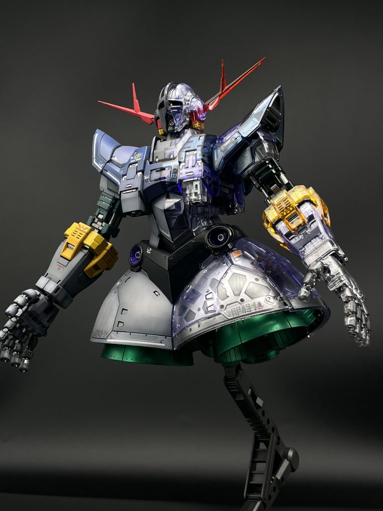 クリア側  色の濃いクリア部分は明るいシルバーにしてあります😄