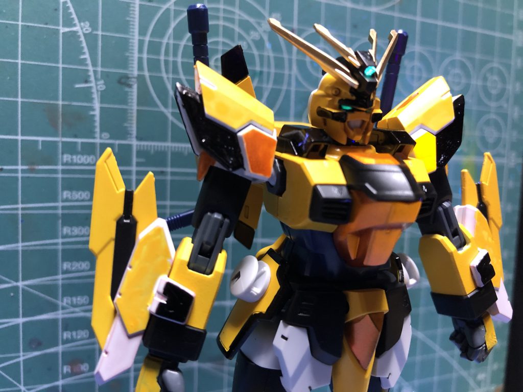 元々黄色のパーツも、色のバランスを考えて黒に塗ってます。エアブラシと手塗りのクオリティの差は大目にみてくださいw大体思っていた通りにできてよかったです*\(^o^)/*