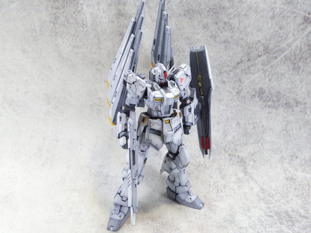 RG νガンダム–3枚目/制作者：guplafactory