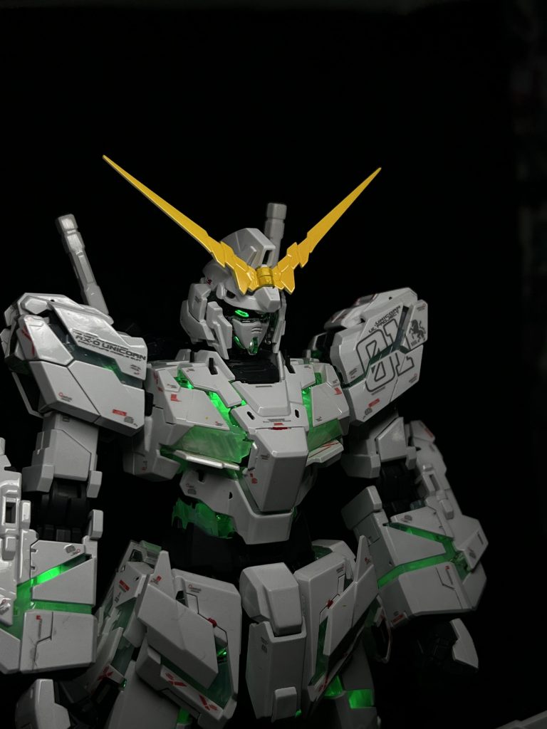 MGEXユニコーンガンダム–4枚目/制作者：Gan-Gunpla