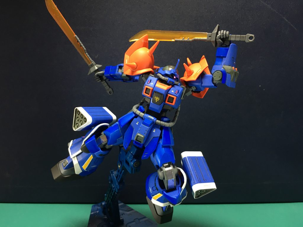 モノアイが結構ゆるめですぐ動いちゃうのが難点…