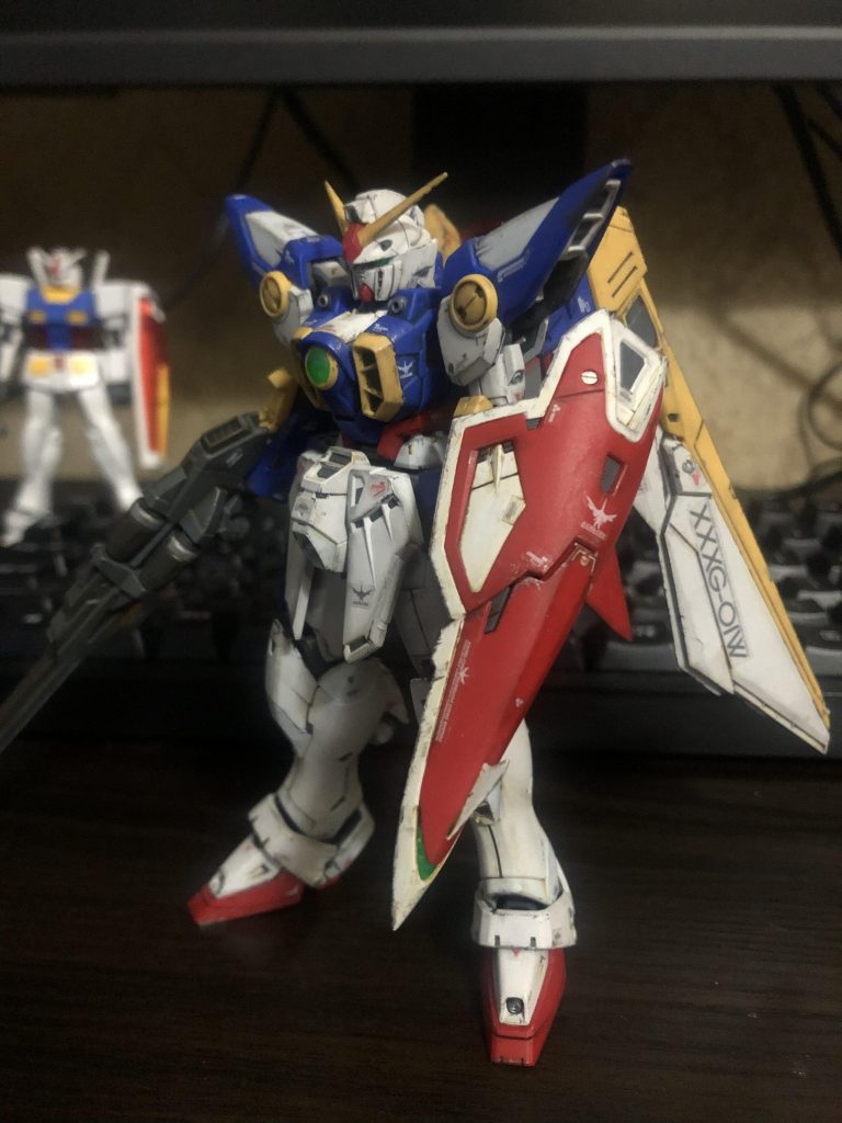 2-1 RG ウィングガンダム　成形色仕上げ–3枚目/制作者：ましひこ