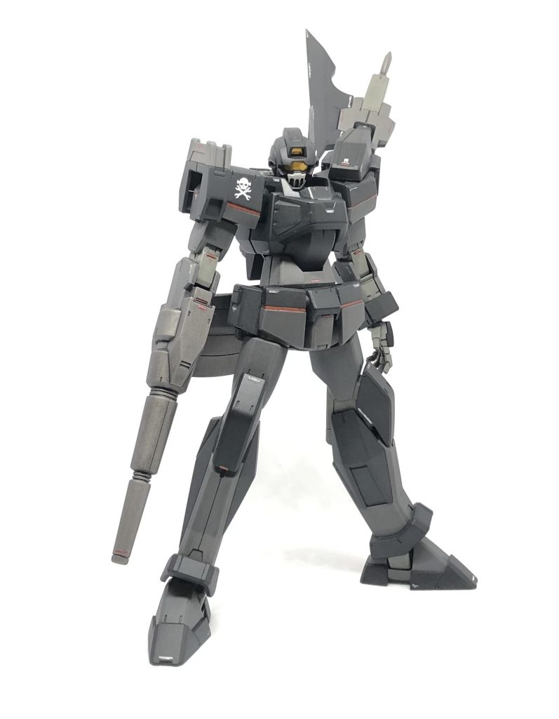 バインダーは、劣化版の位置付けにしたかったので、片側のウイングを切断しました。