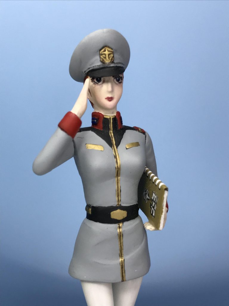 戦争という破壊の中で、ただひとつ物を作っていくことができるから…かしら。