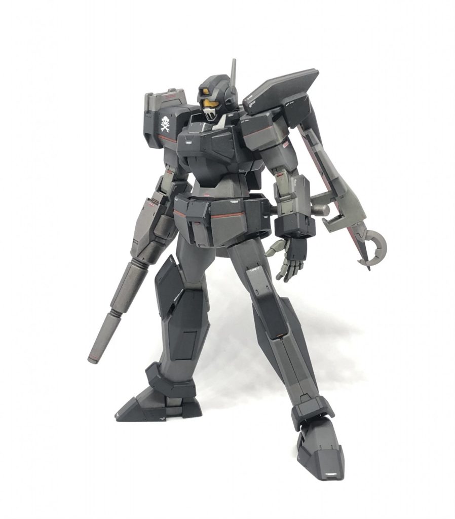 こちらはログアル。ログエルとの違いは腕装備が逆転しているところのみです。