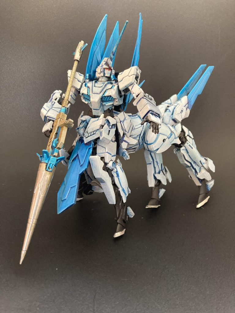 先日聖闘士セイラを製作するにあたって車田先生作品を読み漁っているうちに伝説の生き物ガンダムを空想してしまいました^ ^