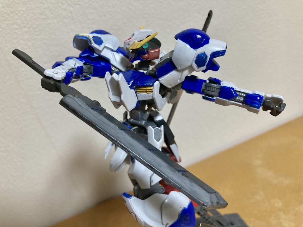 フォルネウス専用ショートメイスたまに見かけるアスタロトのデモリッションナイフを短くした奴です。特筆することないですね…