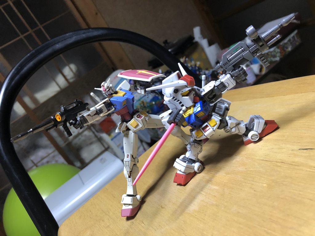 SDCSガンダムとの共演。「直撃!」「させるっ!」っていう感じですねw