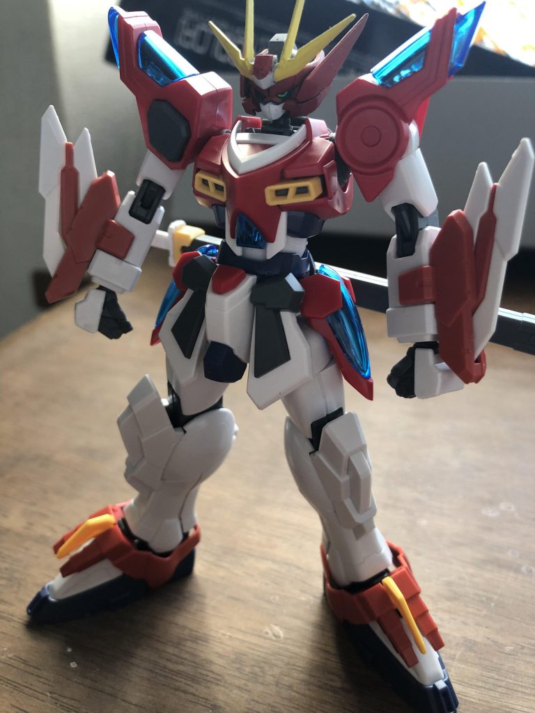 よく見たらマックナイフに胴体似てんじゃんという事でカミキバーニングを採用しました首が長かったんで短縮加工を行ってます