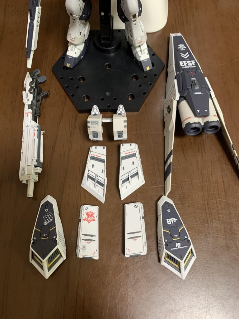 RGνガンダムHWS–5枚目/制作者：ぴーさん