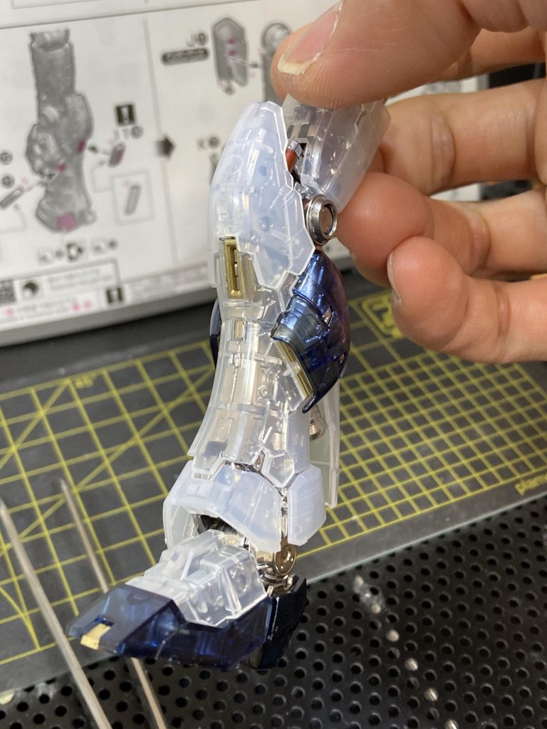 ハッピーニューイヤーはRG νガンダムで–3枚目/制作者：モカ