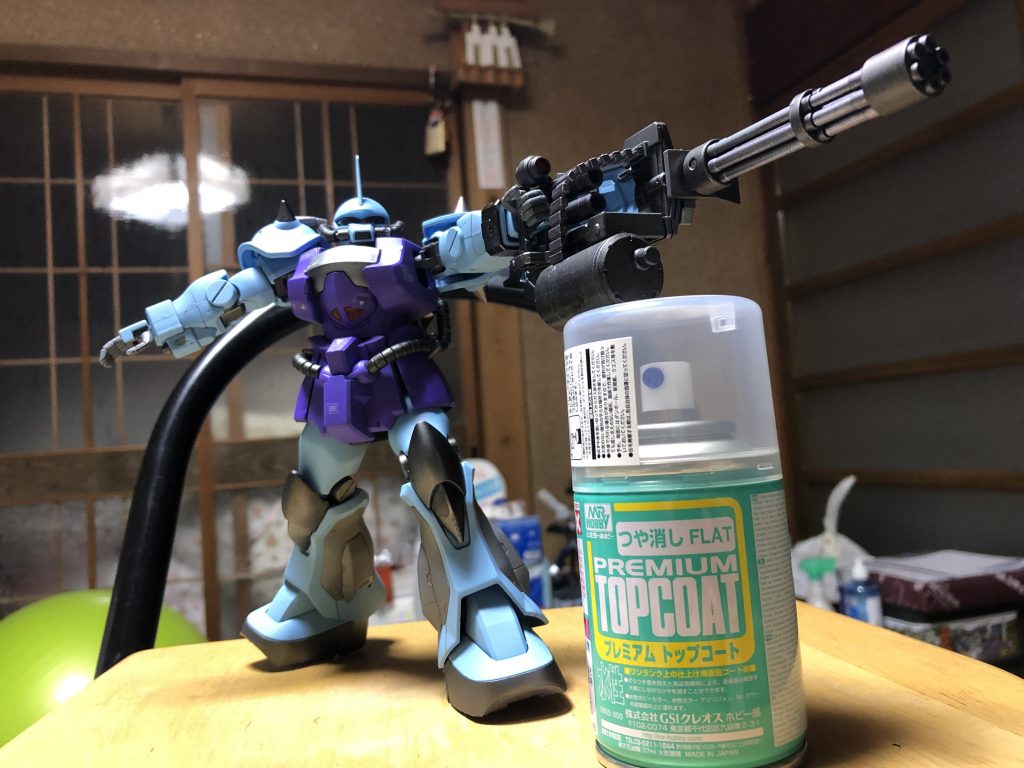 当然と言えば当然ですが、シールドガトリングは保持できず…それでも十分な迫力ですね。