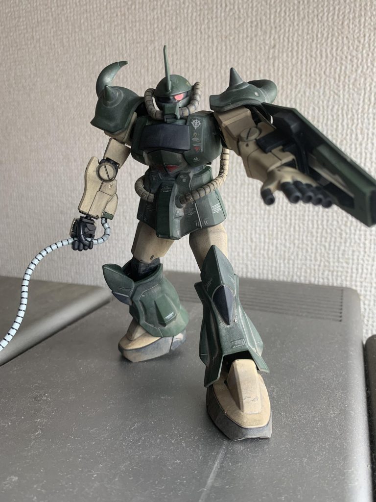 リアルタイプverをイメージしていたのでラインデカール代わりに過剰なデカール張りをしたけどウェザリングカラーを入れたら落ち着いて目立たなくなってしまった。