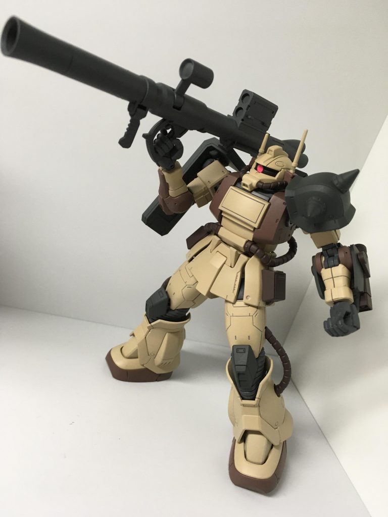 ジャンク化してしまったシャアザクオリジンからバズーカを拝借してきましたデカい武器もまた似合う！