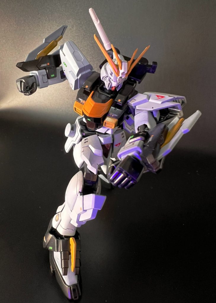 ニューブレイジング ガンダム–5枚目/制作者：阿熊人