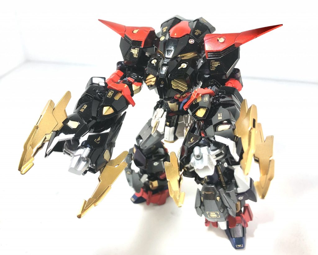 アクスレプオス注目の水泳部モードです。黒のアーマーが凶悪なイメージでした。