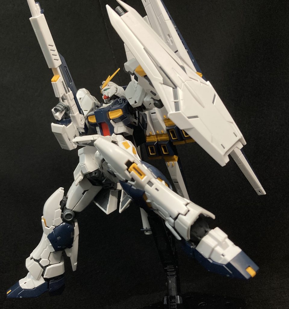 νガンダムこれに関してはここでは初出ですwかっこいいですよねwwνガンダムは!伊達じゃない!関係ないんですが伊達メガネ無くしたんですよね……うああああああ!!次!