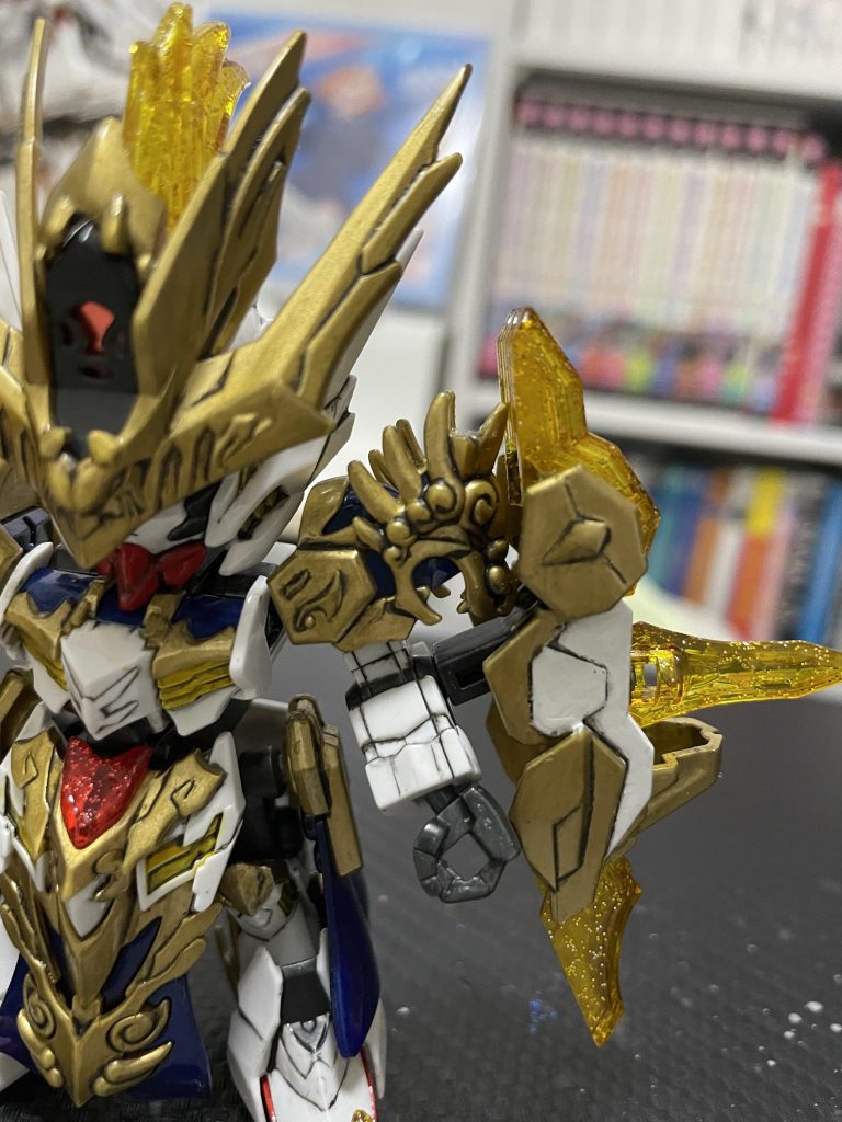 今回もクリアパーツにラメを仕込んでキラキラに