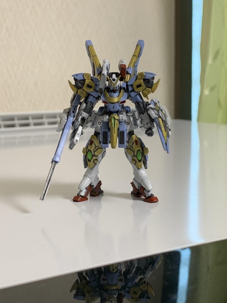 タミヤアクリルでの白塗装は難しいです(°_°)息子のリクエストだったのでV2作成しましたがつにはザクIIIの予定です。