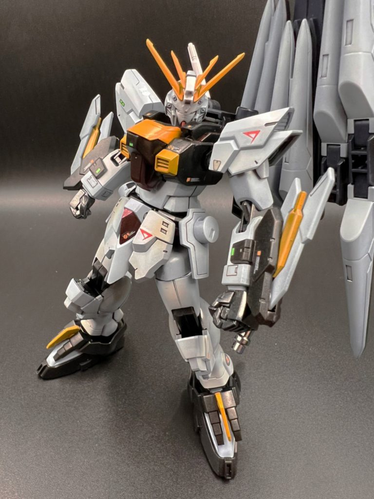 ニューブレイジング ガンダム–2枚目/制作者：阿熊人