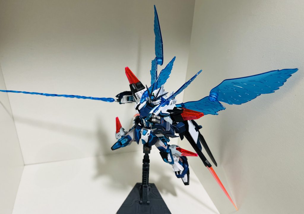 幕が落ち始めようとする時、炎は太陽や無数の星となり、温かく見守ってくれた。