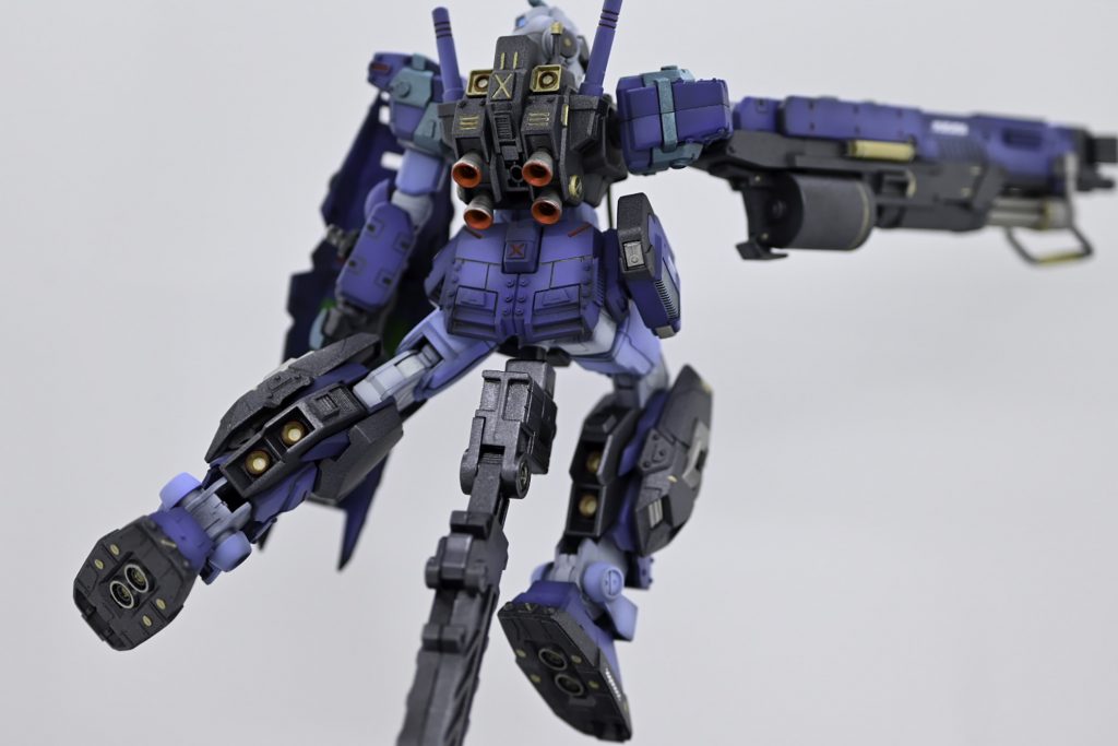 バックショット。余裕でシェキナーを保持できています。