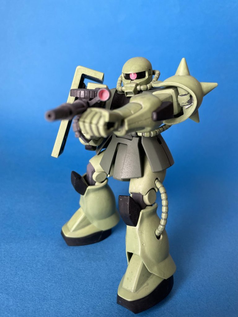 HGUC 040 量産型ザクⅡ–2枚目/制作者：アール