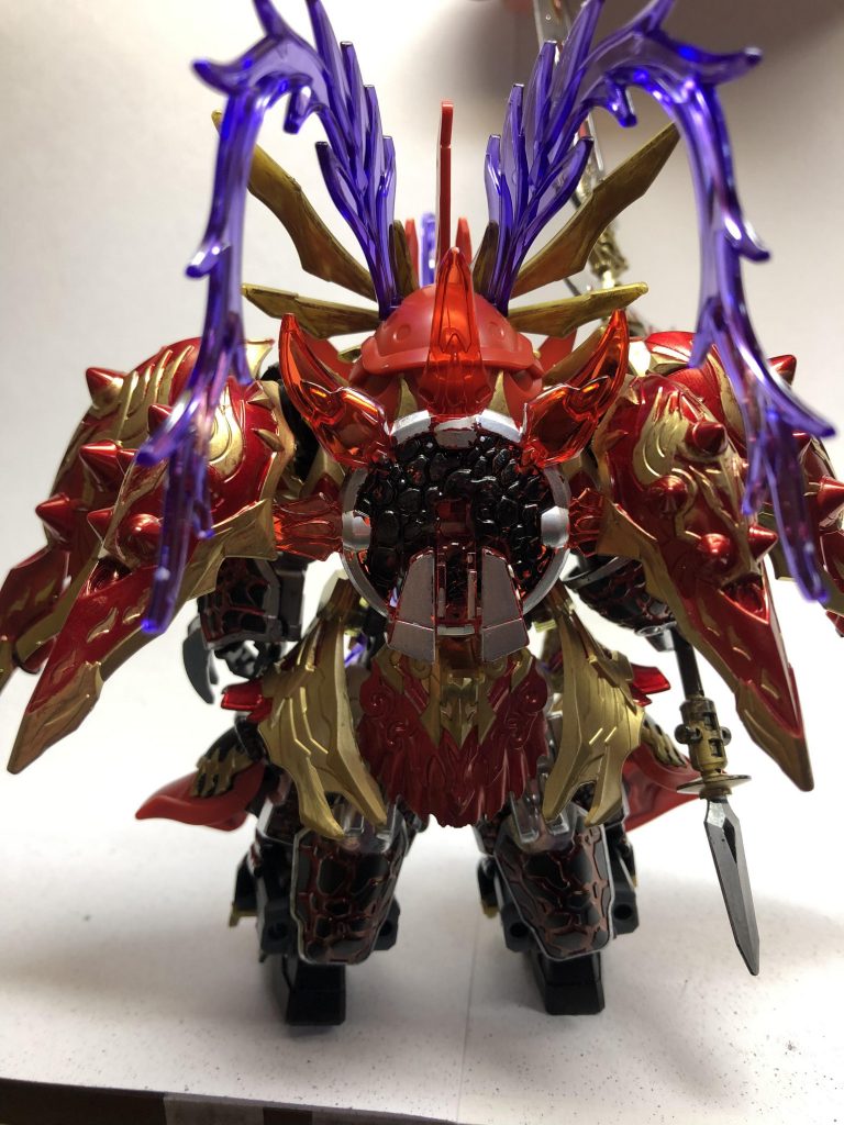 董卓は顔以外のパーツが好きなので多用してます。