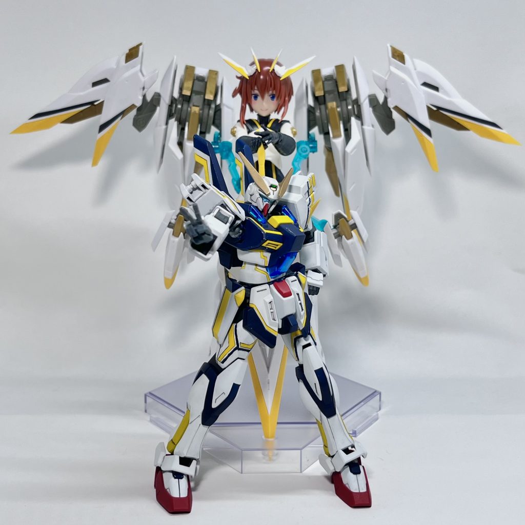 最後に配色モチーフの金潟すぐみと。いかがだったでしょうか。個人的には初エアブラシということもあって上手く作れるか不安でしたが、マスキング塗装も上手くいって良かったと思ってます。拡張装備の製作も進めているのでそちらの方も楽しんで頂けたら幸いです。それではまた次の投稿でお会いしましょう。