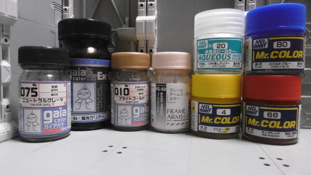 ヘロ「ぼくの服は機械と有機溶剤で出来ているんだ!」
